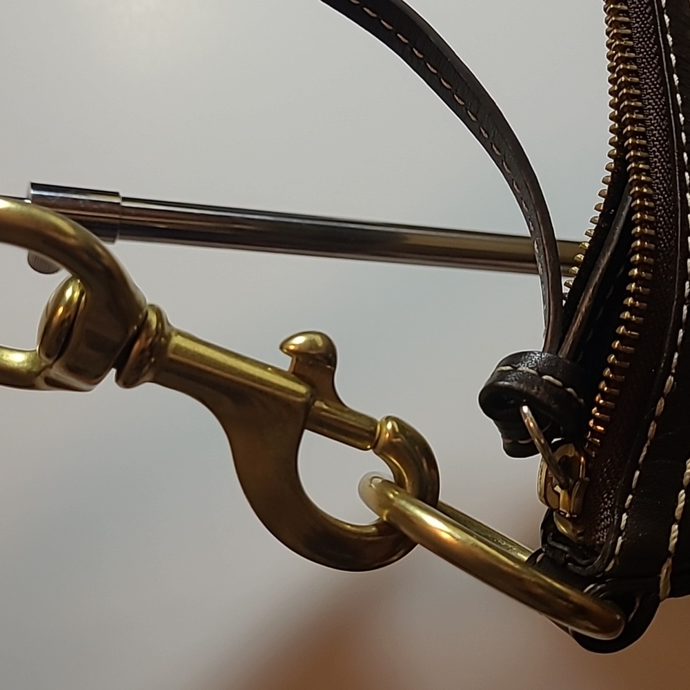Coach gold metallicshoulder bag - Picture 2 of 10